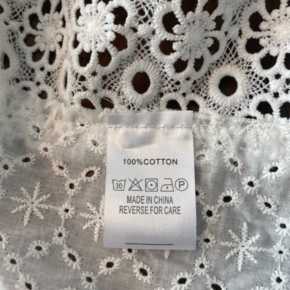 Cotton Eyelet Beach Cover NWT ($92) - Picture 8 of 10